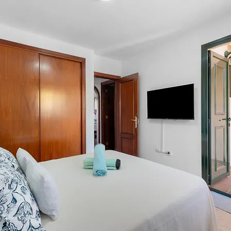 Geranios Apartament *